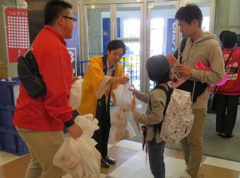 セミファイナル初日の5月12日は秋田県産米と秋田県産しいたけをプレゼント!の内容を表示