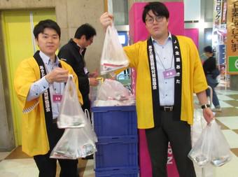 ファイナル初日の5月19日は全農あきたの人気商品「”のむ”りんご」と「”のむ”トマト」をプレゼント!の内容を表示
