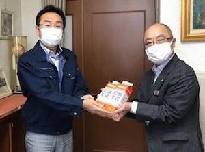 5月29日秋田婦人ホームにお届けしました!の内容を表示