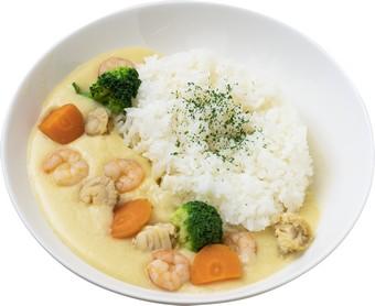 6月21日限定「シーフードホワイトカレー」の内容を表示