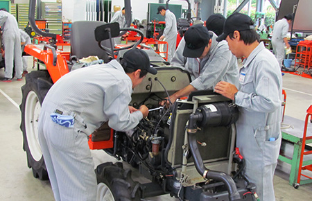 Agricultural machinery repair and maintenance course