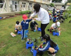 山口先生には腕まくってぇ～。と甘えっぷり。の内容を表示