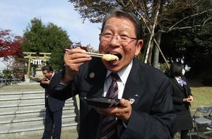 菅野会長も美味しくいただきました。の内容を表示