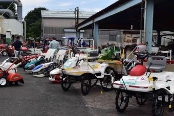 会場にはさまざまなの中古農機が並びました!の内容を表示