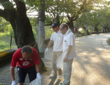 清掃活動を行う本会職員の内容を表示