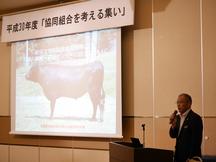 情勢報告を行う西村副本部長の内容を表示