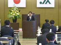 開催に先立ち挨拶をする藤井協議会長の内容を表示