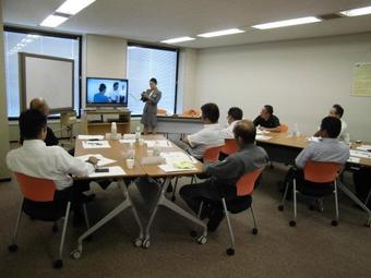 自分の名刺交換の様子をVTRで確認(岐阜会場)の内容を表示