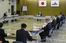 定時株主総会の様子の内容を表示