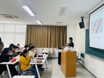 岐阜県の特産品の紹介と試食の内容を表示