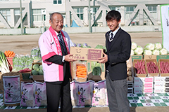 image3.jpg