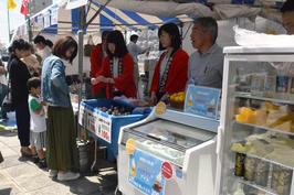 県産農産物入りの飲料、ゼリー、アイスクリームを販売の内容を表示