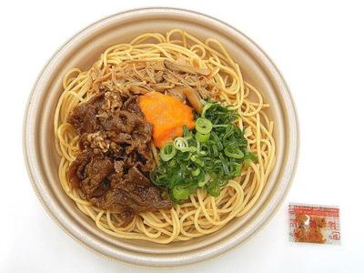 牛肉と九条ねぎの和風パスタ　530円（税込572円）の内容を表示