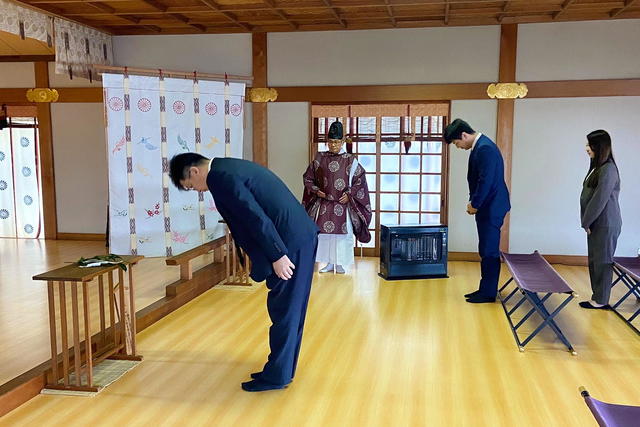 結城神社でのご祈祷のようすの内容を表示