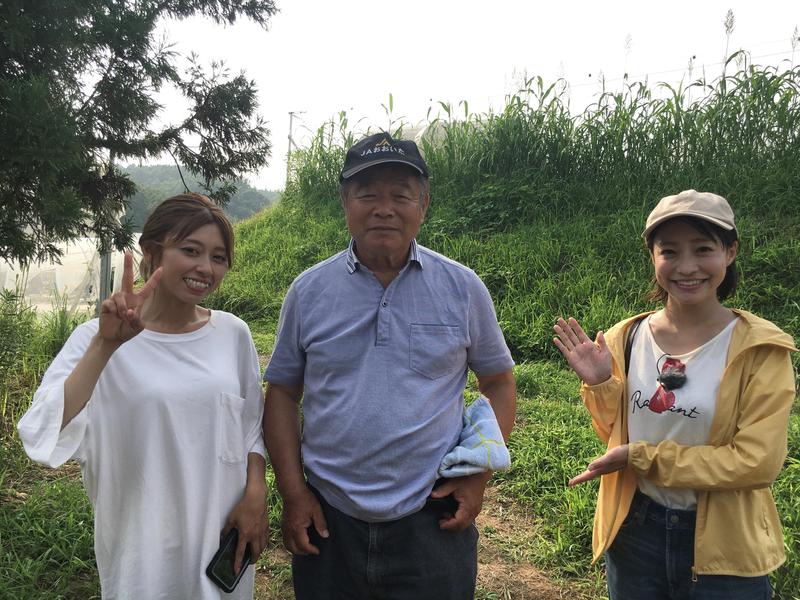 神田さん（㊧）と堀部会長（㊥）。レポーターは梶原史帆さん（㊨）の内容を表示