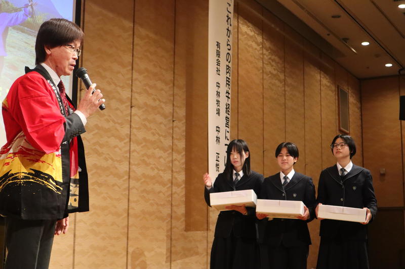 ◆久住校の生徒へ激励の言葉を述べる藤田明弘県本部長の内容を表示
