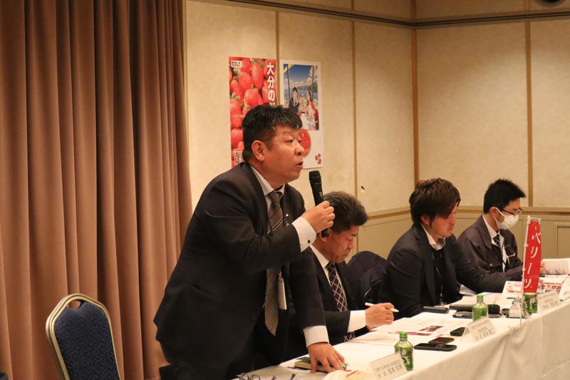 ◆令和５年産イチゴの作柄を報告する松本邦博部長の内容を表示