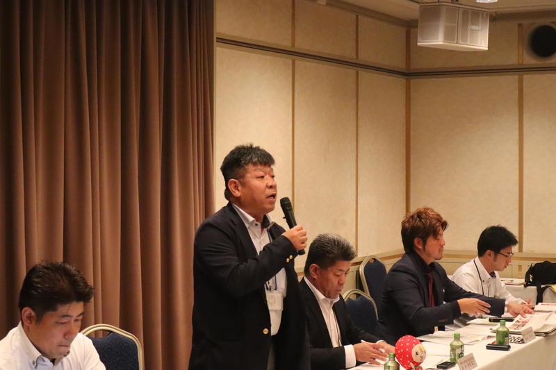 ◆答弁をする米穀園芸部の松本邦博部長の内容を表示