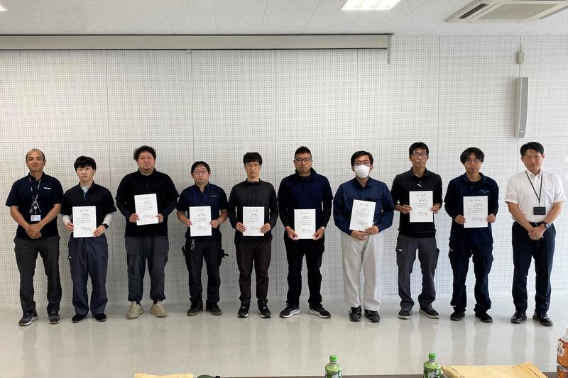 ◆試験に合格した研修生たちの内容を表示