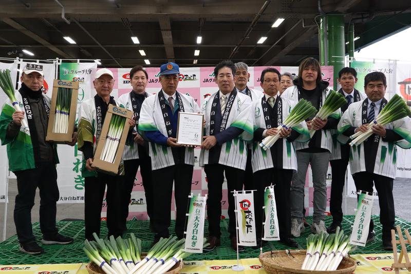 ◆旬入りを祝う関係者たちの内容を表示