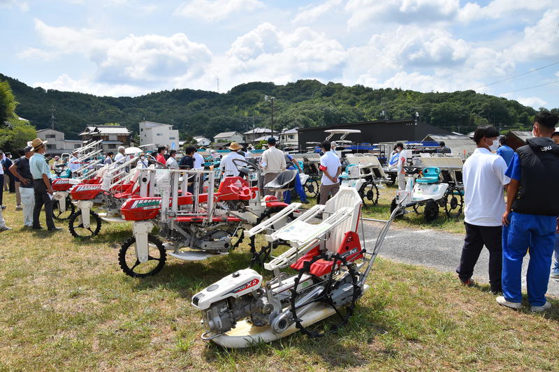 中古農機 パーツ】IIDA フォーククラブ 機番：17979 島根 岡山 引取歓迎