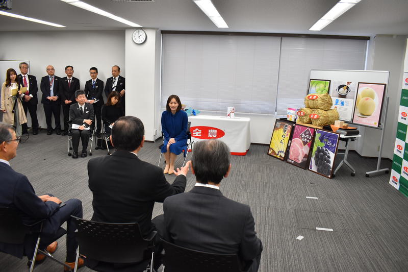 歓談の様子②の内容を表示