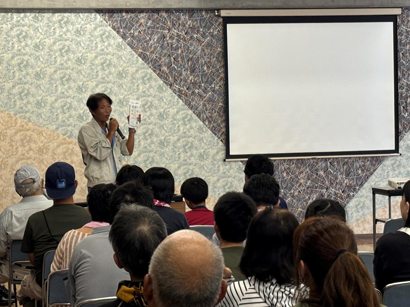 里海米をPRするJA全農おかやま農産・園芸部 小原部長の内容を表示