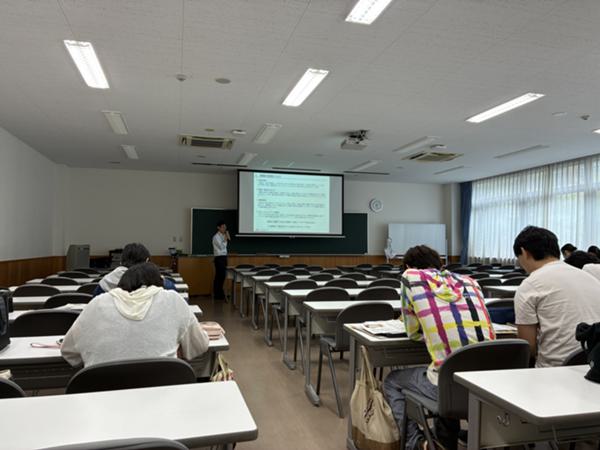 授業の様子の内容を表示