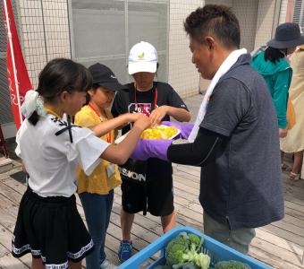 「甘々娘(かんかんむすめ)」の試食は子どもたちにも大好評でした!の内容を表示