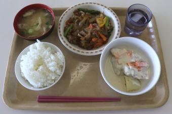 (メニューの一例)徳島県産野菜で、バランスの良い食事を。の内容を表示