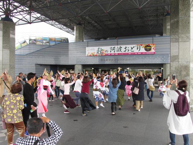 (2日目)県内外から多くの来場者があり、盛況なイベントとなりましたの内容を表示