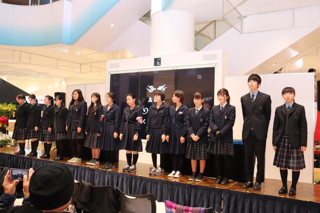 徳島県内の３高校から７チーム・14人が参加しましたの内容を表示