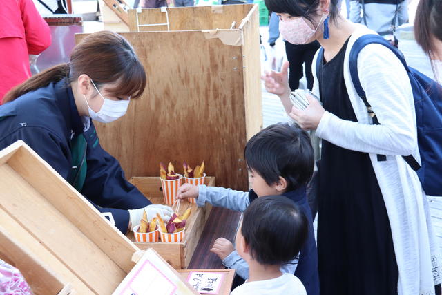 スティックいもは子供たちにも大人気!の内容を表示
