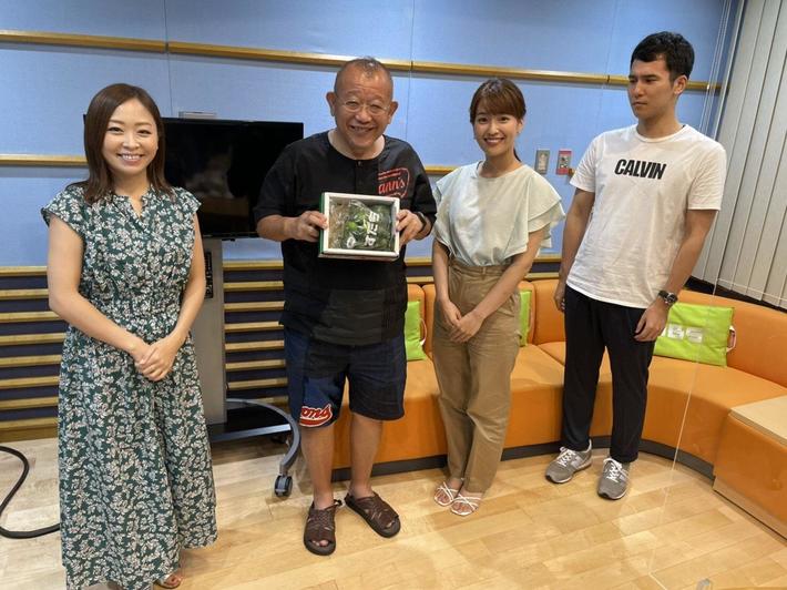 8月はスダチをPRの内容を表示