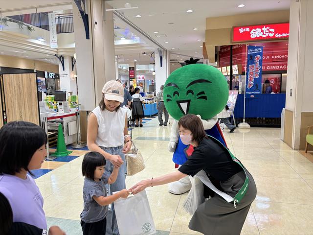 徳島県産野菜の消費拡大を呼びかける関係者の内容を表示