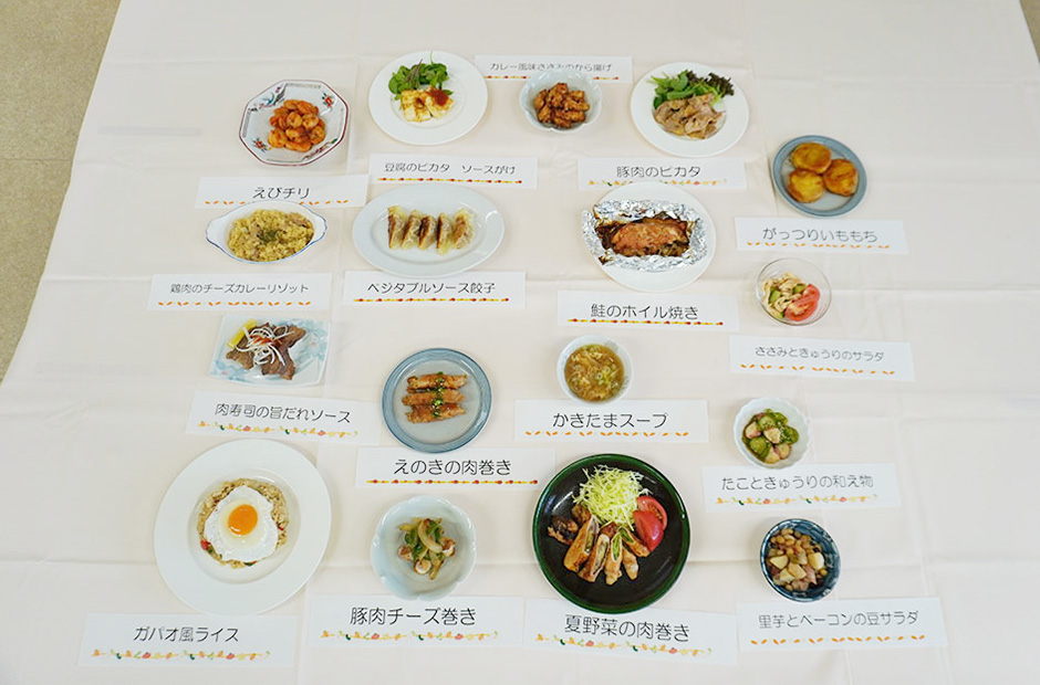 トマトソースを活用した料理の数々