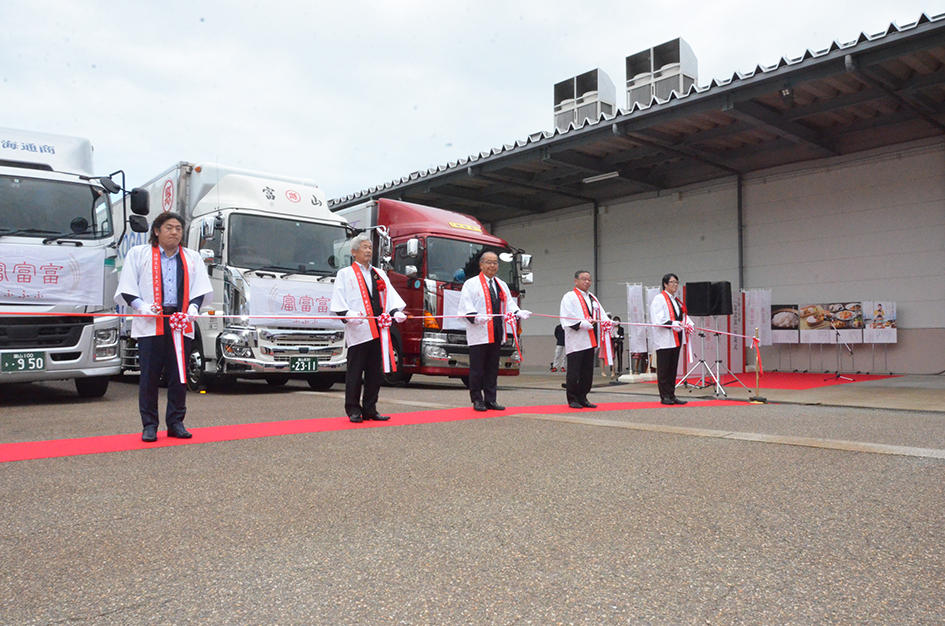 今年の出来も上々！ 令和4年産「富富富」出荷式を開催しました